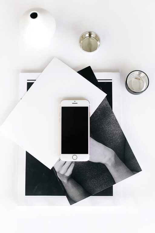 Simple Ways to Reduce Household Paper Clutter Easily